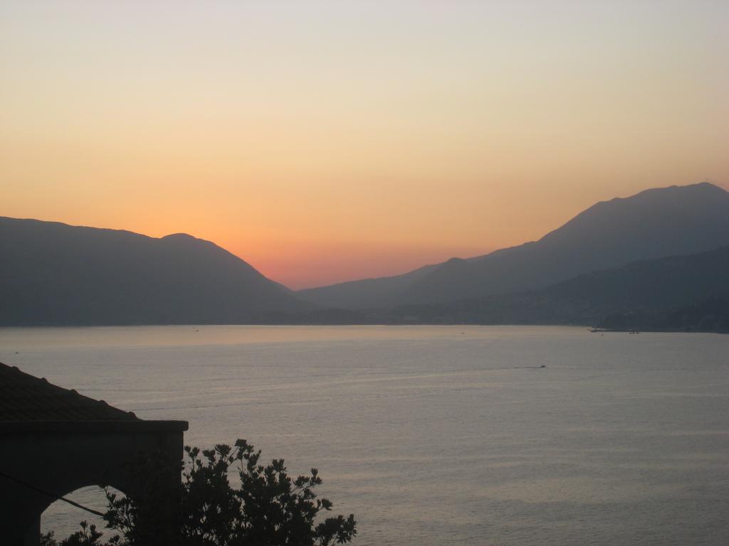 Casa De Laza Apartments Herceg Novi Rum bild